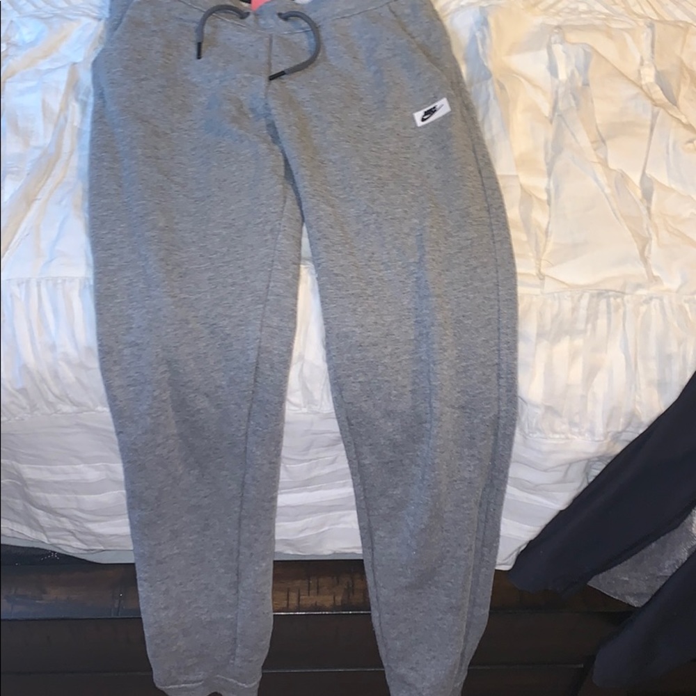 Nike joggers